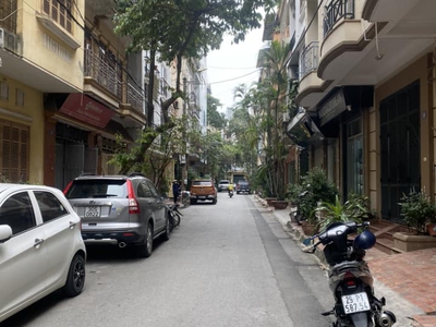 Vip     nhà riêng ngõ phố tây sơn, đống đa, trước nhà ô tô tránh, mặt ngõ thông kinh doanh - ô chờ 0