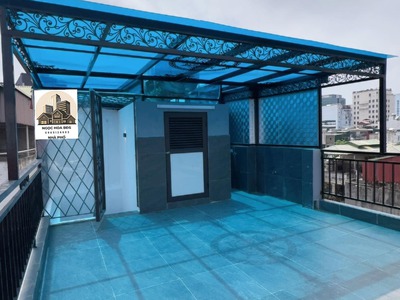 Lõi ba đình - 40m2 - 6t - chỉ 8,3 tỷ - ngõ thông -thang máy chạy vù vù - 2 thoáng 1