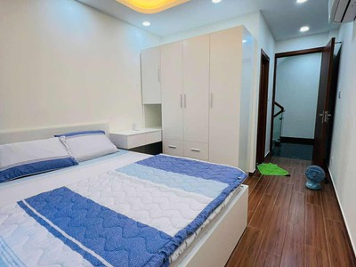 Nhà đường nguyễn đình chiểu quận 3 phường 4. 4