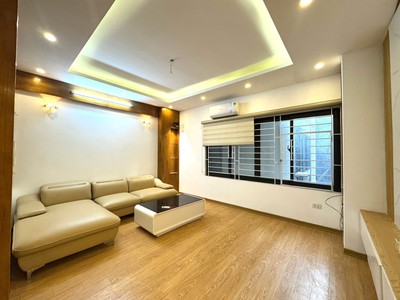 Nhà đẹp gần ô tô hạ yên quyết, nguyễn khang 35m 5t, chỉ hơn 8 tỷ 2