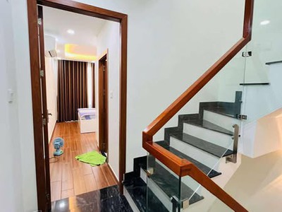 Nhà đường nguyễn đình chiểu quận 3 phường 4. 1