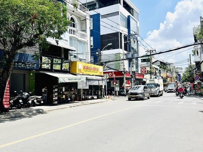 Tân bình - mặt tiền kinh doanh p12- ngang 4.5m - đoạn đẹp nhất - có vỉa hè - dòng tiền 18tr/th. 1