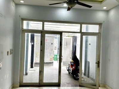 Nhà btct 3 tầng thủ đức   62m  - 4pn - hẻm 5m ô tô - shr - giá mềm 4.5 tỷ 0