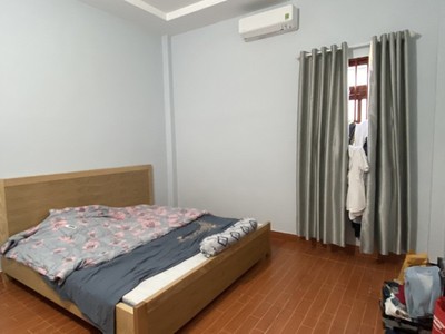 Bán nhà 3 tầng mặt tiền kinh doanh dĩ an,shr, giá chỉ bằng trong hẻm 3