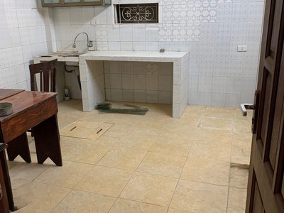 Cho thuê nhà ngõ 19 khương hạ 50m2 x 2.5 tầng, 2 ngủ, 7.5 triệu ở gđ, nhóm 4 người 0