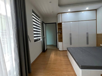 Cho thuê nhà ngõ ô tô phố mai động, 58m2, 4 tầng, 6pn, 19 triệu kdon, vp, ở nhóm đi làm 2