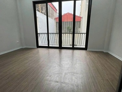 Hiếm - 6.x tỷ - nhà ngõ phố định công thượng, hoàng mai, ô tô vào nhà, 30m2, 5t nhà mới đẹp, ở ngay 1