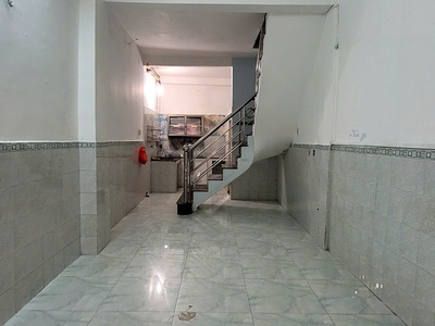 Cho thuê nguyên căn bà hạt, q10 - 3 tầng - 4pn giá 10.5tr/th tl 0
