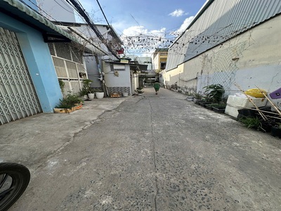 Bán nhà hxh hoàng bật đạt, p15, tân bình, 110m2, c4, chỉ nhỉnh 6 tỷ 3