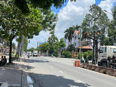 Bán đất 2.600m  mt võ văn bích gần cầu sáng, hóc môn thổ cư giá 25 tỷ 2