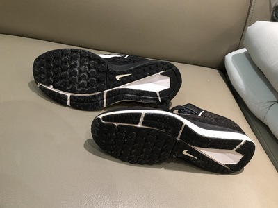 Đôi Nike chính hãng size 41 màu đẹp 1
