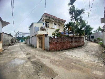 Cc gửi bán lô đất 52m bám ql6  đường ô tô đỗ cửa 1