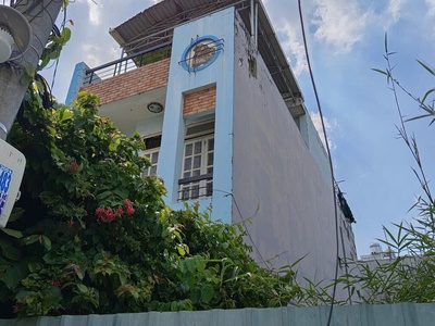 Hàng hiếm  hướng đông nam  bán nhà 3 tầng đường tô ngọc vân quận 12- dt 68m2  4x17 - chỉ 0