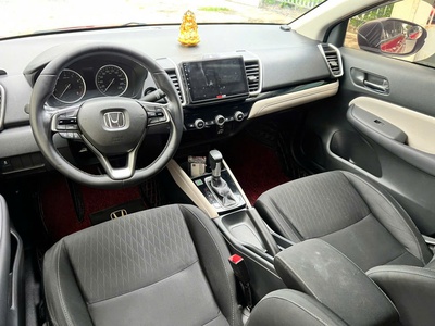 Cần bán xe gia đình HONDA CITY 1.5L BẢN CAO CẤP  đỏ rực cháy 3