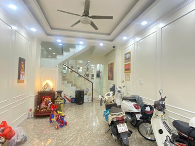 Nhà đẹp 4 tầng mặt tiền kinh doanh ngay tên lửa bt 83m3 nhỉnh 13 tỷ. 1