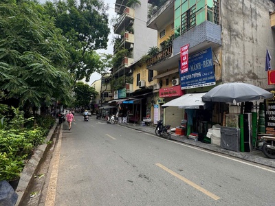 Cho thuê nhà mặt phố bà triệu   vị trí đắc địa đối diện chợ hà đông 2