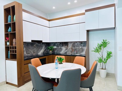 Bán nhà 3 tầng ngõ đường Nguyễn Lương Bằng, TP Hải Dương, 48.5m2, mt 5.65m, 3 ngủ 2