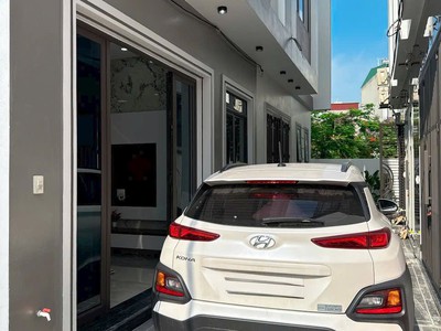 Bán nhà 3 tầng ngõ đường Nguyễn Lương Bằng, TP Hải Dương, 48.5m2, mt 5.65m, 3 ngủ 7