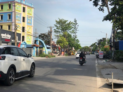 Bán lô đất mặt đường 351 gần chợ Minh Kha. Kinh doanh buôn bán tốt. 3