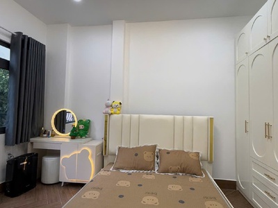 Bán nhà Nguyễn Hồng Đào, Tân Bình - 3 tầng - hẻm 4m - sát mặt tiền - 5 tỷ xíu 2
