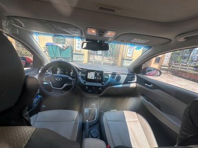 Chính chủ cần bán xe Accent 2022 bản đặc biệt 2