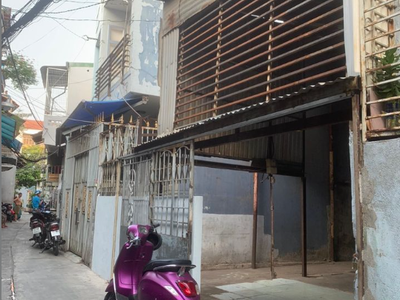 Bán nhà số 240/13/26 diện tích 114m2 ngang 6.5m dài 22m - Bao giấy phép xây dựng 0