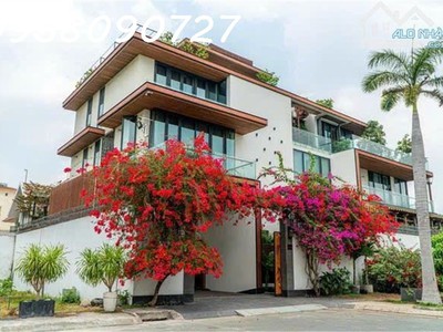 Biệt thự khu an ninh - yên tĩnh 24/24 đường phổ quang - 7.2 x 18m - 3 lầu - nhà đẹp ở ngay 0