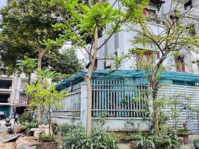 Nguyễn văn linh 39 tỷ 155m lô góc view công viên, vỉa hè,long biên hà nội 1
