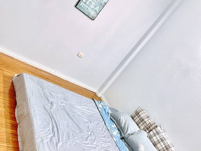 Bán 1 nhà tặng 1 nhà - 2 thoáng trước sau - dòng tiền siêu tốt giữa trung tâm đống đa - 80m2 giá 1