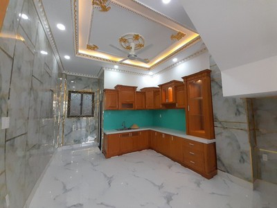 Bán nhà 4 tầng, 70m , 4pn, 4wc, hiệp bình chánh, thủ đức - 6.95  tỷ 2