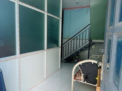 Bán nhà đường số 400, tân phú, thủ đức   48m    giá 2.1 tỷ  còn thương lượng 4