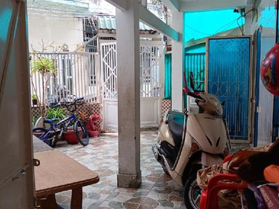 Hot, siêu phẩm, cần tiền bán gấp nguyễn duy  p14 q8  dt: 72m2 9x 8m  2t,3pn chỉ 4.6 tỷ 2