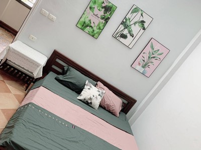 Bán 1 nhà tặng 1 nhà - 2 thoáng trước sau - dòng tiền siêu tốt giữa trung tâm đống đa - 80m2 giá 3
