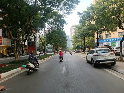 Bán tòa nhà mặt phố trần đăng ninh, cầu giấy - 109m  x 9 tầng - dòng tiền 150tr/th - 88 tỷ 0