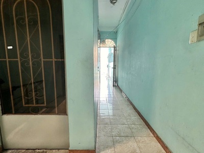 Bán nhà hxh thông ngay lăng cha cả, p4, tân bình, 100m2, 3 tầng, ngang 5m. 6 phòng ngủ 3