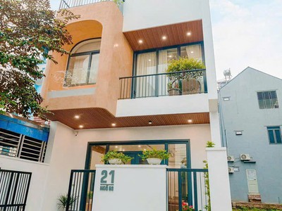 Bán nhà 3 tầng trung tâm sa đéc, chỉ 2 tỷ 550, sổ hồng 0