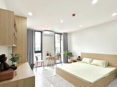 Tòa 8 tầng thang máy phố giang văn minh, ba đình, gần phố, sổ vuông vức, 82m, 25 tỷ 2
