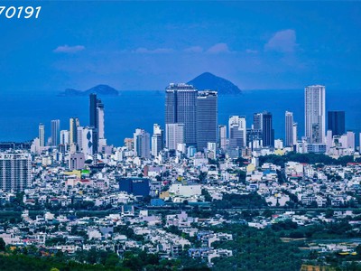 Bán nhà 3 tầng 2 mặt tiền đường kinh doanh lô góc-p.vĩnh nguyên-ngay chợ giá cực tốt. 1