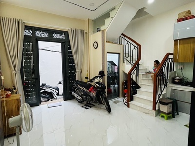 Bán nhà 5 tầng đường đòn văn bơ- gần chợ xóm chiếu, trường học nguyễn tất thành- qua quận 1 chỉ 2 2