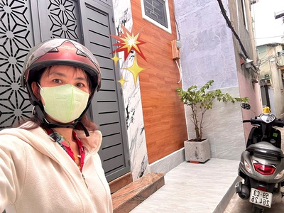 Bán nhà 5 tầng đường đòn văn bơ- gần chợ xóm chiếu, trường học nguyễn tất thành- qua quận 1 chỉ 2 0
