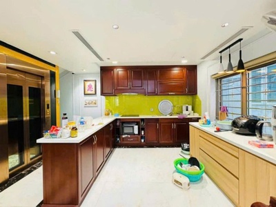 Bán nhà biệt thự cầu giấy, ôtô tránh, vải hè rộng, dt 125m2, mt khủng 10m, giá 24 tỷ 2