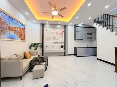 Em cần tiền bán gấp 5 tỷ 450 - kẻ tạnh - giang biên - lb 0