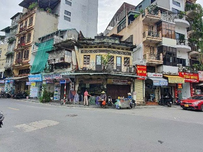 Bán nhà mặt phố hà trung  trái tim hoàn kiếm.  kinh doanh đỉnh . diện tích 64m  x 2 tầng  giá chào: 2