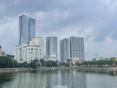 Mặt Phố Phạm Huy Thông Mặt Hồ Mặt Tiền 10M 3 Tầng 19.8 Tỷ SDCC 0