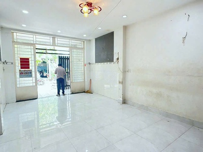 Nhà mặt tiền đường số 13, Bình Hưng Hòa dt 72m2 1 lầu 3pn 3wc giá 7,1 tỷ 1