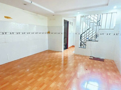 Nhà mặt tiền đường số 13, Bình Hưng Hòa dt 72m2 1 lầu 3pn 3wc giá 7,1 tỷ 3