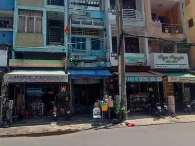Chỉ 12 tỷ xíu  nhà mặt tiền vị trí kinh doanh gần 3/2-tân phước  4 tầng,cn 38 1