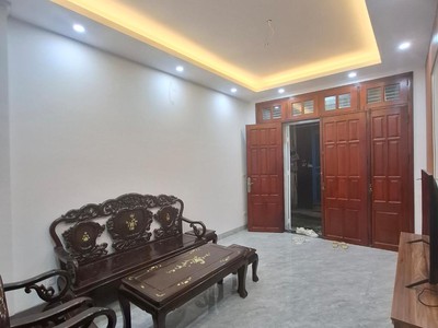 Nhà đẹp   đền lừ - 5 tầng 40m2 giá nhỉnh 7 tỷ 1