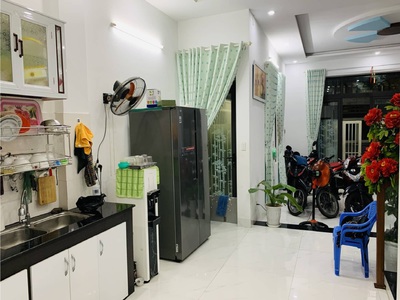Nhà 2 mặt kiệt 7m ô tô tránh sát mt tống phước phổ, 73m2, ngang 5m, c4 móng 3 tầng, 5.x tỷ 0