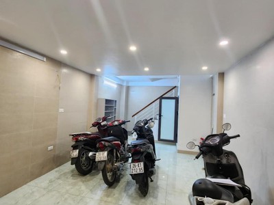 Bán nhà Hà Đông, 6 tầng nhỉnh 5 tỷ SĐCC vuông vắn, gần Aeon, Geleximco, ngõ nông 4